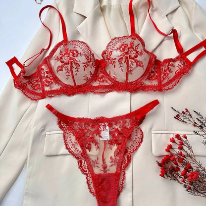 Floral Kiss Embroidery Set