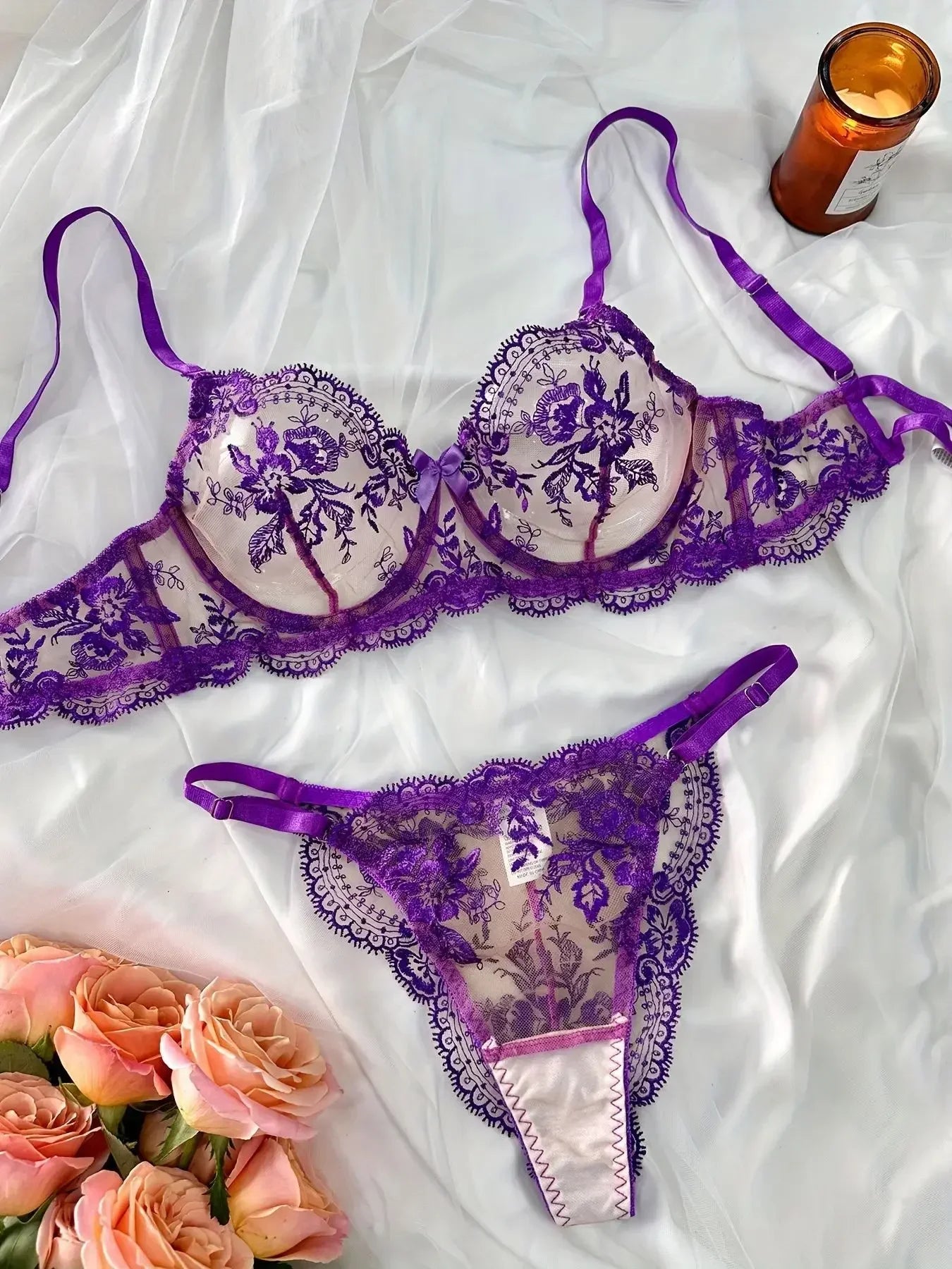 Floral Kiss Embroidery Set